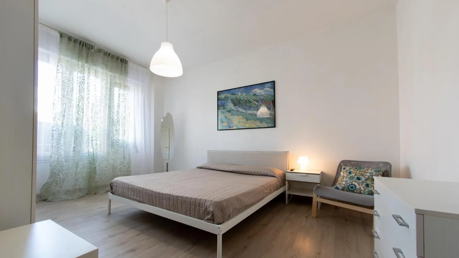 Casa Lilli: Comfort Bolognese contacts